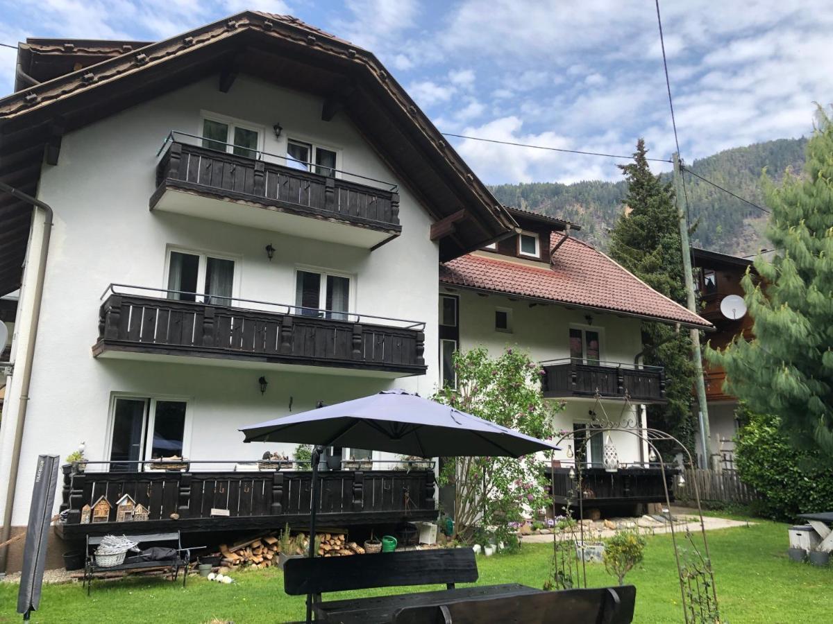 Appartement Brettljause Ferienhaus Fuenf Sinne Döbriach Exteriör bild